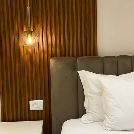 Apartamento Perfect Location, Calm, Private Tirana