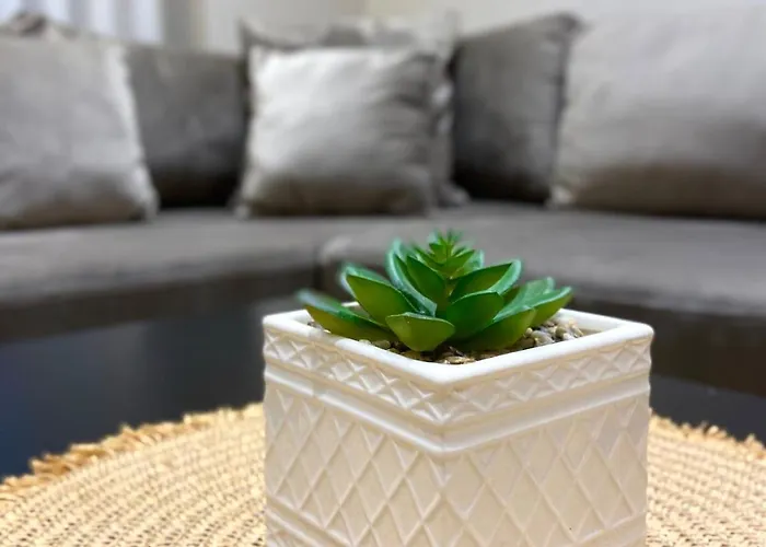 Perfect Location, Calm, Private